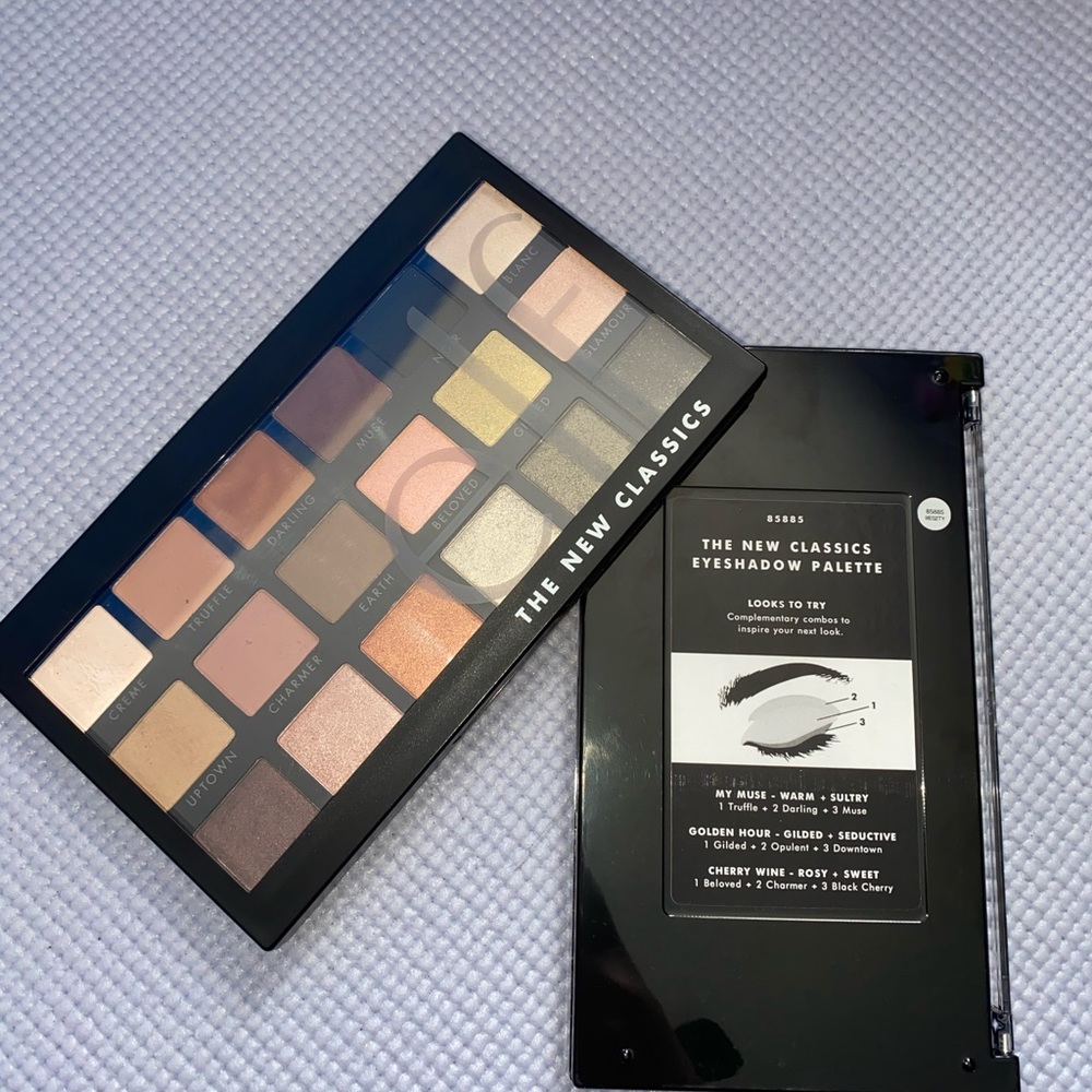 Elf the new classics eyeshadow palette